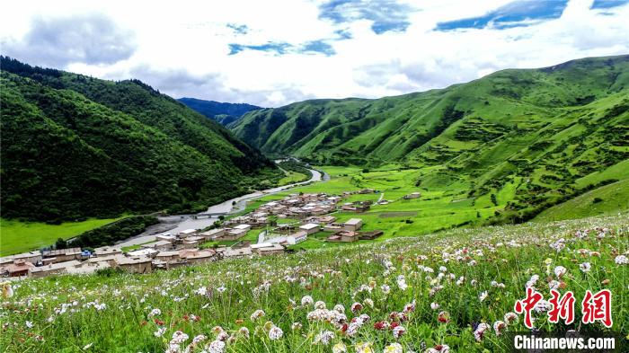 “世外桃源”神座村：風景不輸“邊城”旅游促進改變